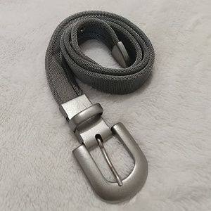 Vintage silver metal mesh belt